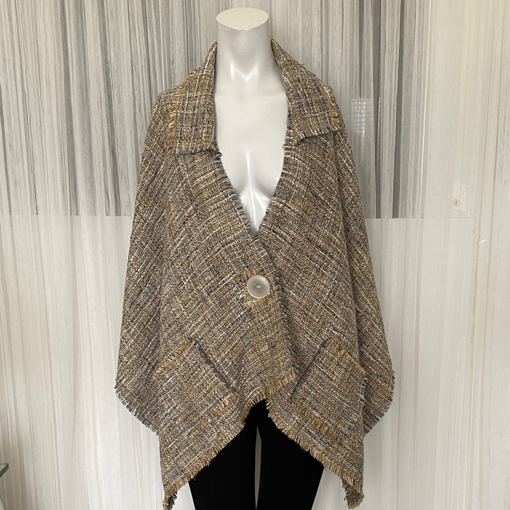 Linda Lundstrom Women's Tweed Button-Up Poncho Cape Size 16